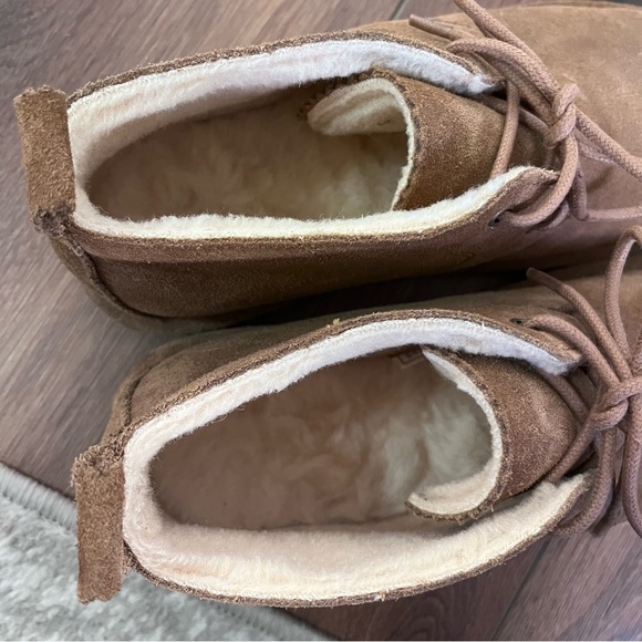 BearPaw tan leather chukka ankle boots, size 10 - Picture 7 of 8